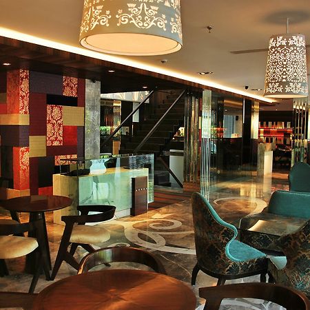 Maya Hotel Chandīgarh Εξωτερικό φωτογραφία