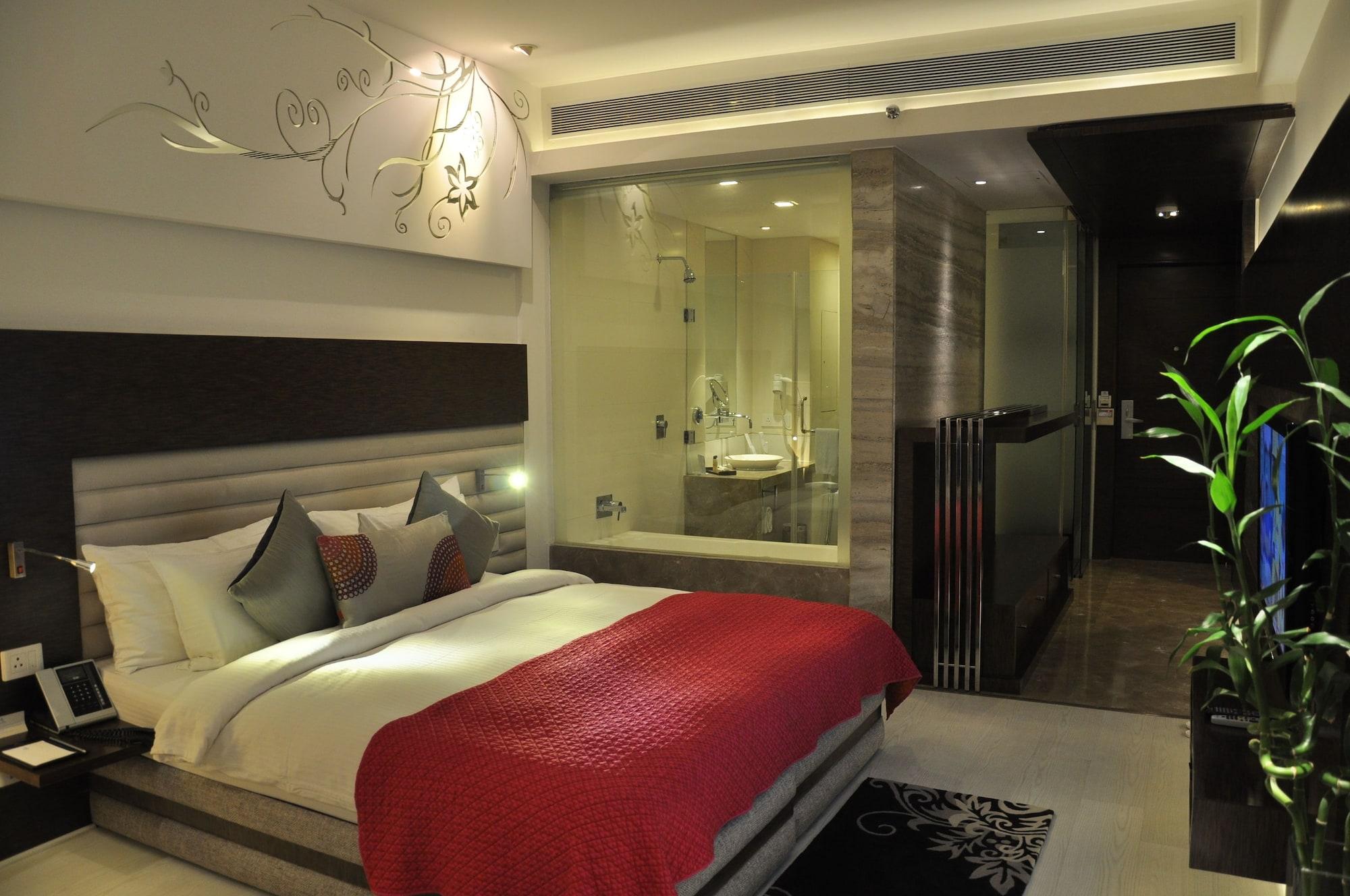 Maya Hotel Chandīgarh Εξωτερικό φωτογραφία