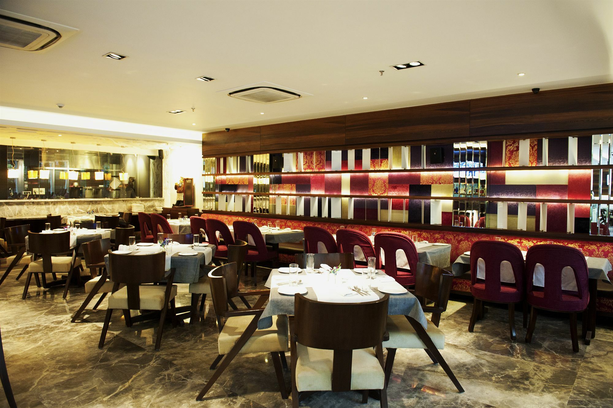 Maya Hotel Chandīgarh Εξωτερικό φωτογραφία