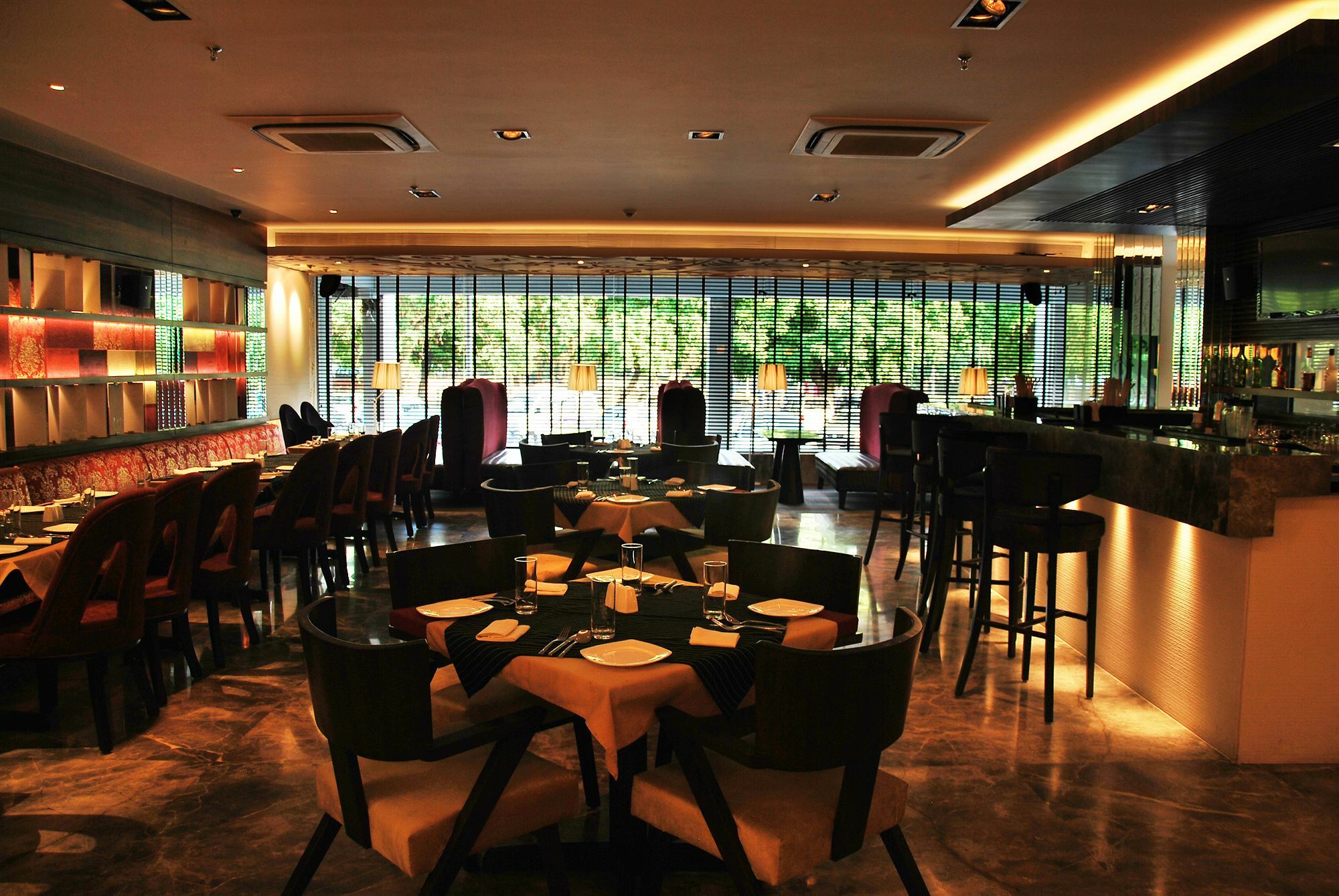 Maya Hotel Chandīgarh Εξωτερικό φωτογραφία